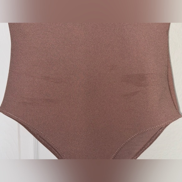 Zara Bodysuit - Picture 5 of 5